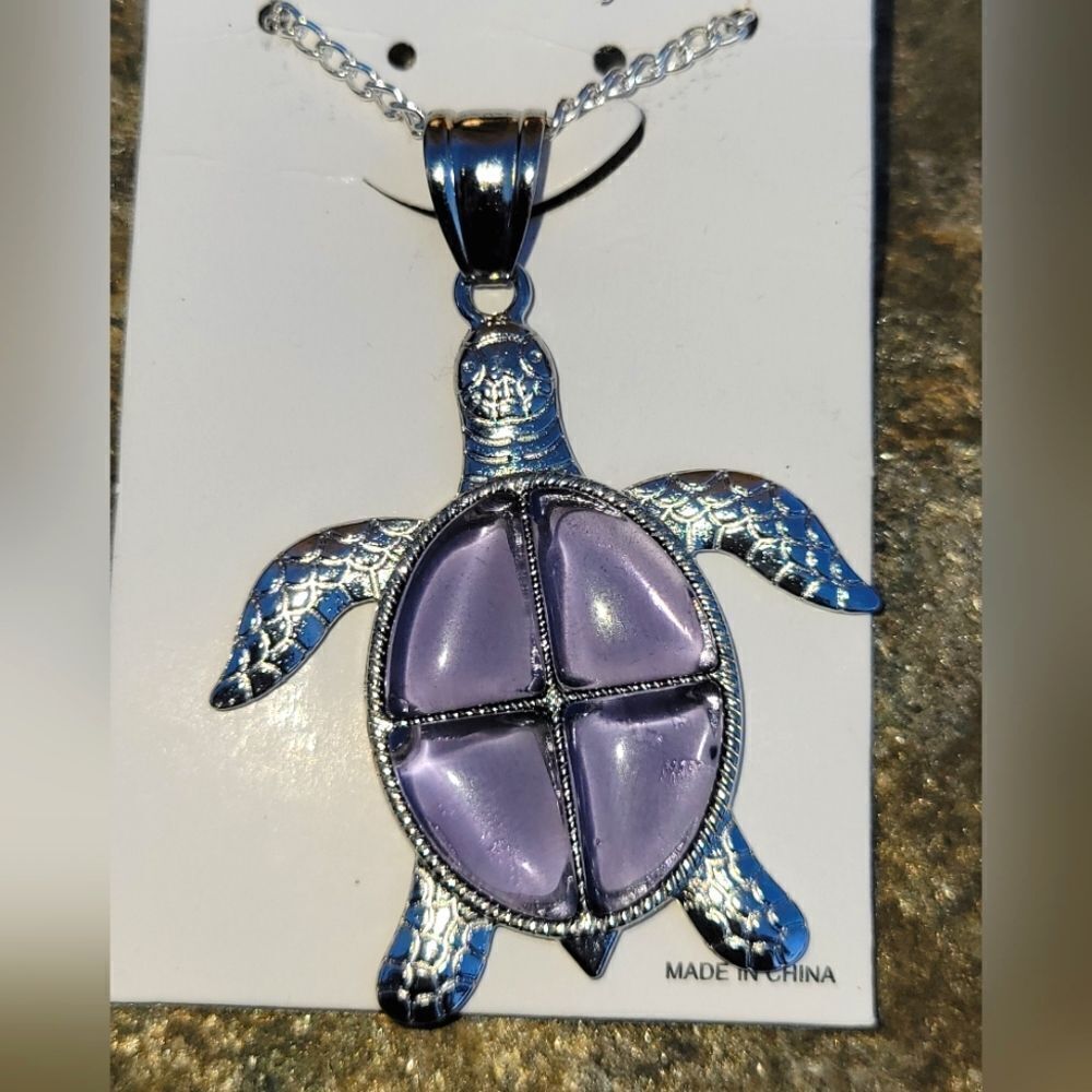 Purple Amethyst Turtle Pendant Necklace‎